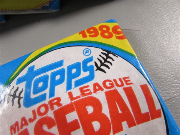 34 UNOPENED WAX PACKS 1989 TOPPS MAJOR LEAGUE BASEBALL CARDS