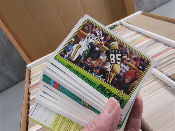 1 5-ROW BOX OF VARIOUS SPORTS TRADING CARDS