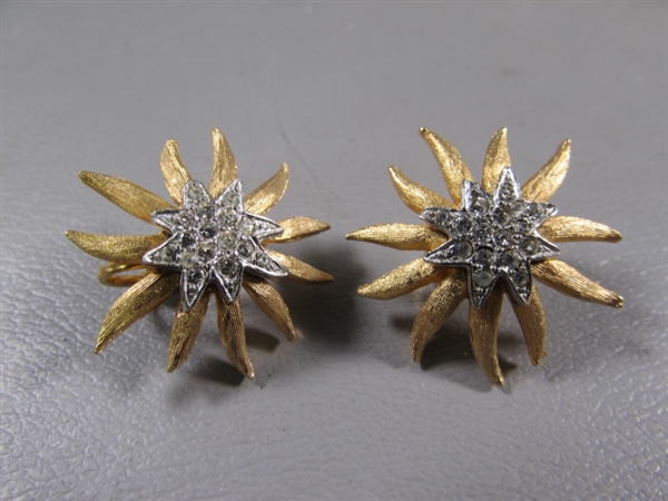 VINTAGE GOLD & SILVER TONE CLIP-ON & SCREW BACK EARRINGS