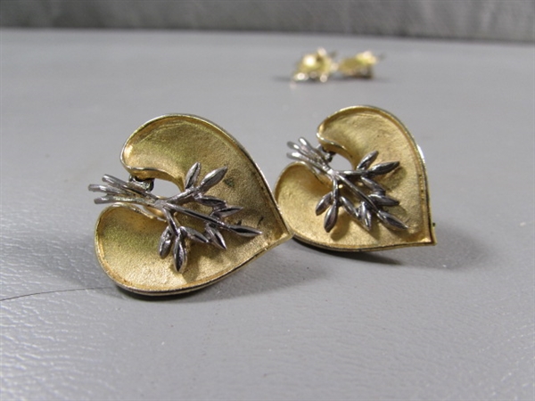 VINTAGE GOLD & SILVER TONE CLIP-ON & SCREW BACK EARRINGS