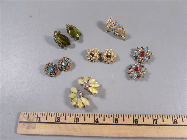 VINTAGE GOLD-TONE RHINESTONE CLIP-ON & SCREWBACK EARRINGS