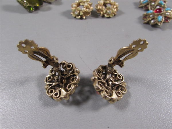 VINTAGE GOLD-TONE RHINESTONE CLIP-ON & SCREWBACK EARRINGS