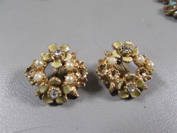 VINTAGE GOLD-TONE RHINESTONE CLIP-ON & SCREWBACK EARRINGS