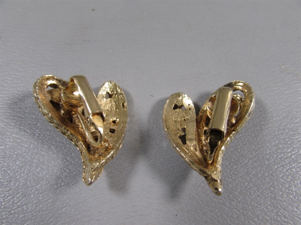 VINTAGE GOLD-TONE RHINESTONE CLIP-ON & SCREWBACK EARRINGS