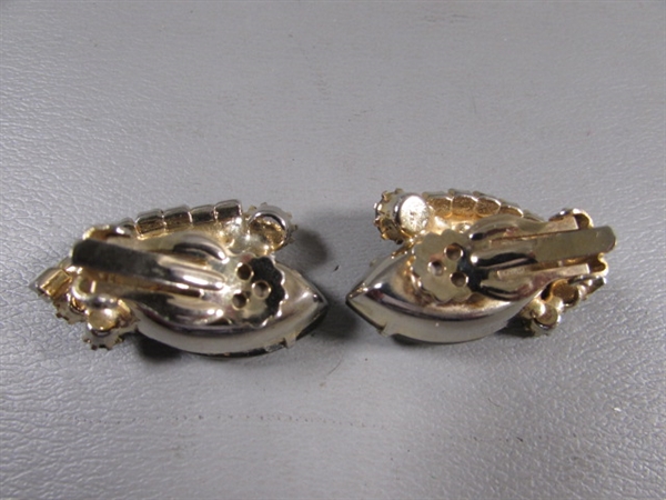 VINTAGE GOLD-TONE RHINESTONE CLIP-ON & SCREWBACK EARRINGS