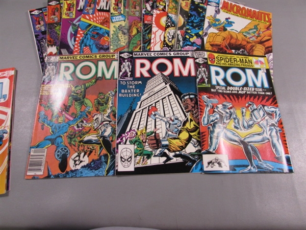 VINTAGE MICRONAUTS & NOM COMIC BOOKS