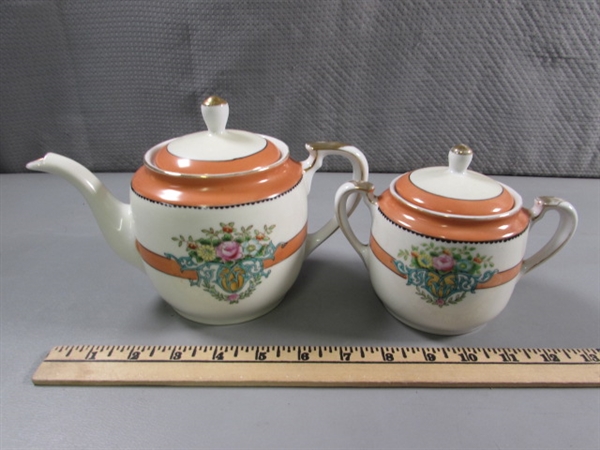 TEA TIME! TEA POTS, CUPS & SUGAR BOWLS