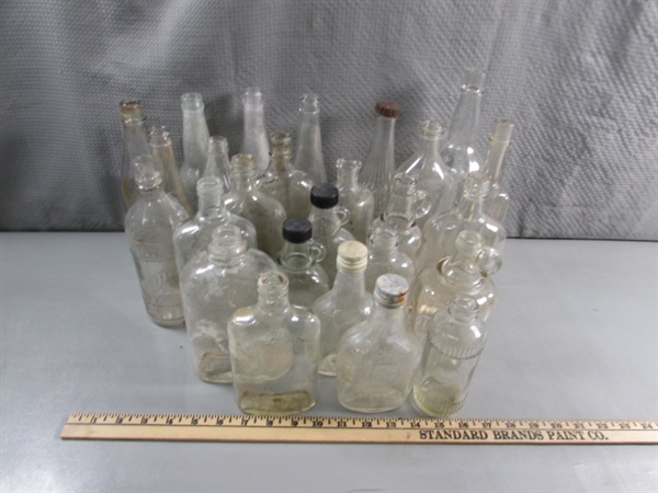 LOT #1 VINTAGE & ANTIQUE CLEAR GLASS BOTTLES