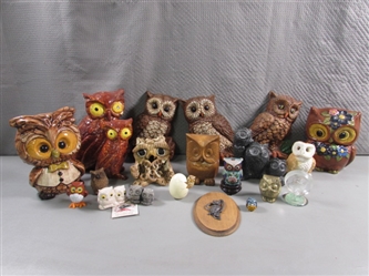 COLLECTION OF OWL FIGURINES