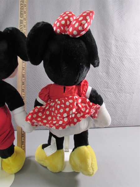 MICKEY & MINNIE MOUSE PLUSH