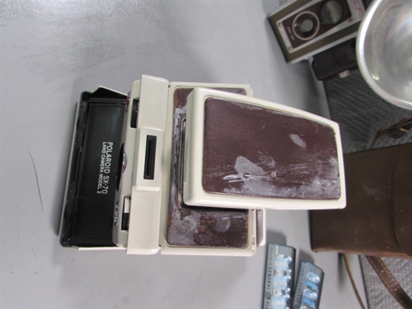 VINTAGE POLAROID SX-70 LAND CAMERA & KODAK DUAFLEX IV CAMERA - UNTESTED