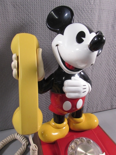 VINTAGE ROTARY DIAL MICKEY MOUSE TELEPHONE - UNTESTED