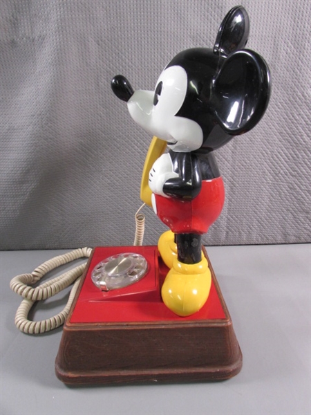 VINTAGE ROTARY DIAL MICKEY MOUSE TELEPHONE - UNTESTED