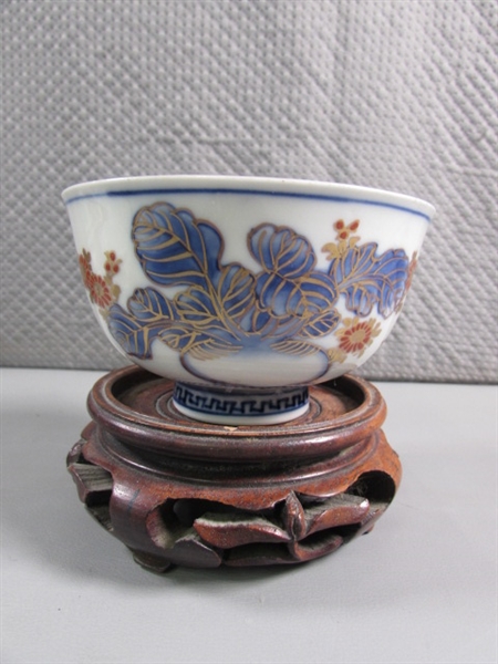 COLLECTION OF ORIENTAL BOWLS & MORE