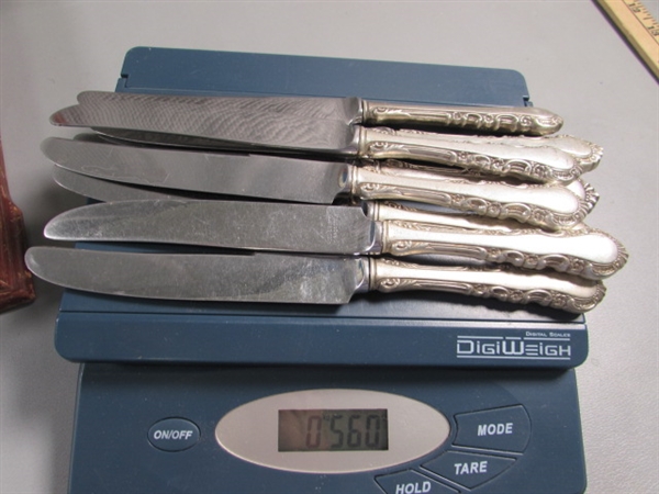 VINTAGE STERLING SILVER FLATWARE IN WOOD CHEST