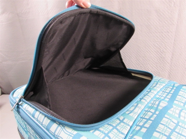 SMALL CARRY-ON WHEELED SUITCASE & LIKE NEW HANDBAG