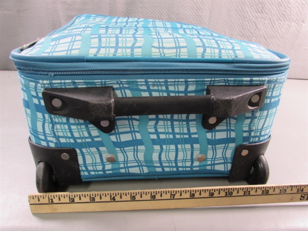 SMALL CARRY-ON WHEELED SUITCASE & LIKE NEW HANDBAG