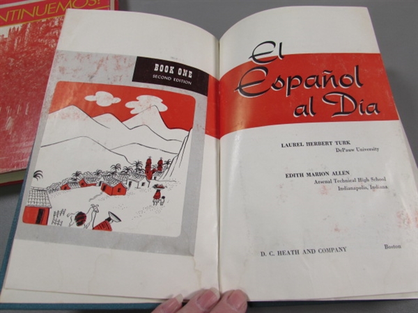 VINTAGE SPANISH SCHOOL BOOKS & VOCABULARY CARDS