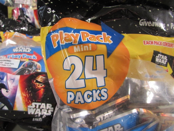 10 NEW PACKS (24 CT) STAR WARS PLAY PACKS