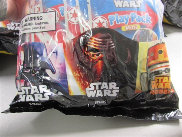 10 NEW PACKS (24 CT) STAR WARS PLAY PACKS