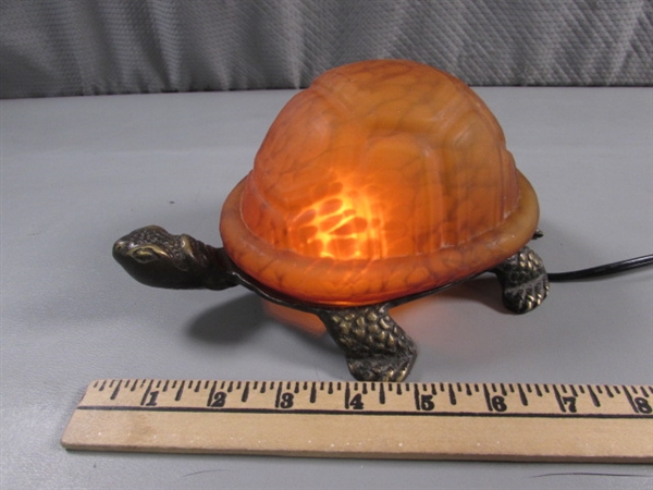 CARVED WOODEN TURTLE & TURTLE LIGHT