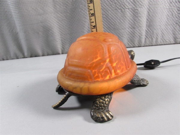 CARVED WOODEN TURTLE & TURTLE LIGHT