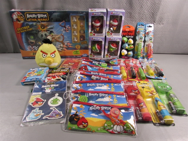 LARGE COLLECTION OF ANGRY BIRDS ITEMS - MOST ITEMS ARE NEW