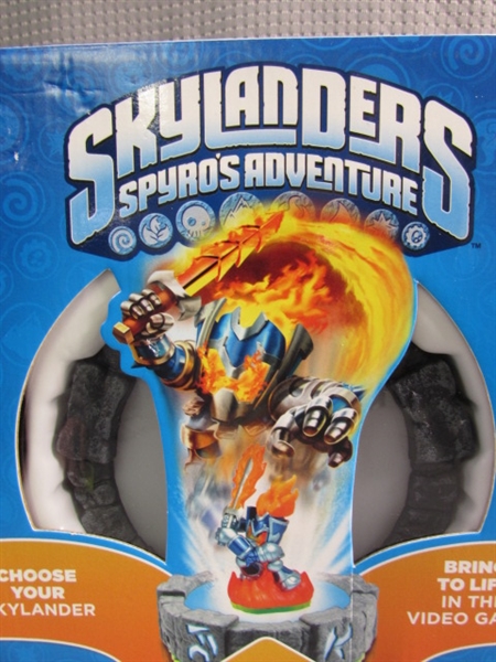 NINTENDO 3DS SKYLANDERS SPYRO'S ADVENTURE STARTER PACK - NEW