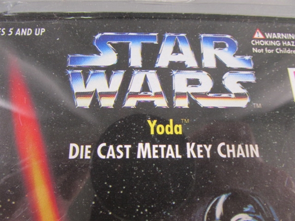 STAR WARS OBI-WAN KENOBI & YODA DIE CAST METAL KEYCHAINS - NEW