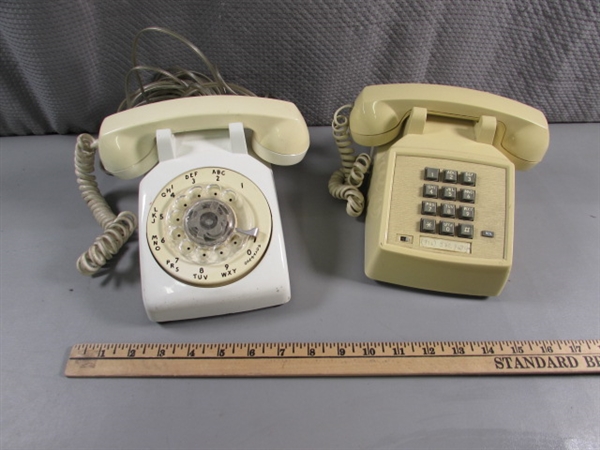 VINTAGE PUSH BUTTON & ROTARY DIAL DESKTOP TELEPHONES - UNTESTED