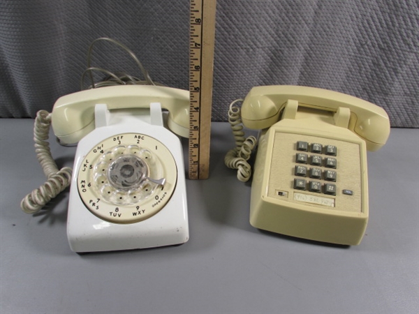 VINTAGE PUSH BUTTON & ROTARY DIAL DESKTOP TELEPHONES - UNTESTED