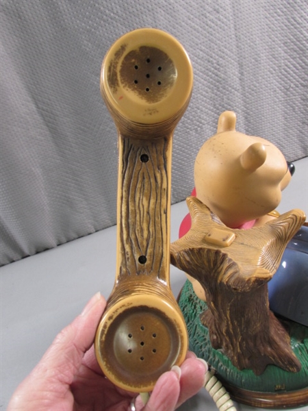 WINNIE THE POOH TELEPHONE - UNTESTED