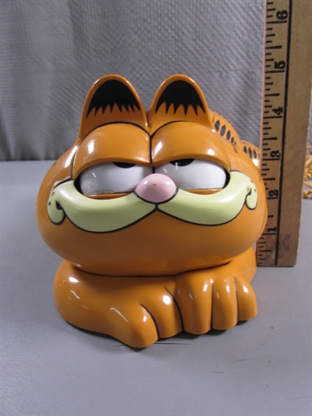 GARFIELD TELEPHONE - NEEDS REPAIR