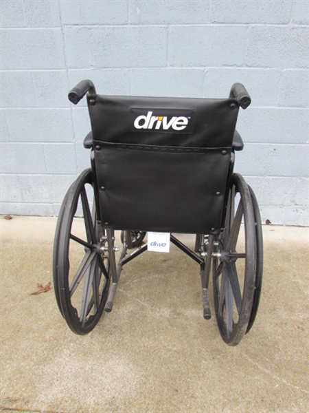 SMALL DRIVE SILVER SPORT II WHEELCHAIR & CANE