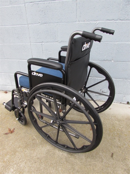 SMALL DRIVE SILVER SPORT II WHEELCHAIR & CANE