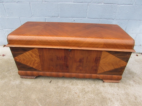 VINTAGE LANE WATERFALL CEDAR CHEST