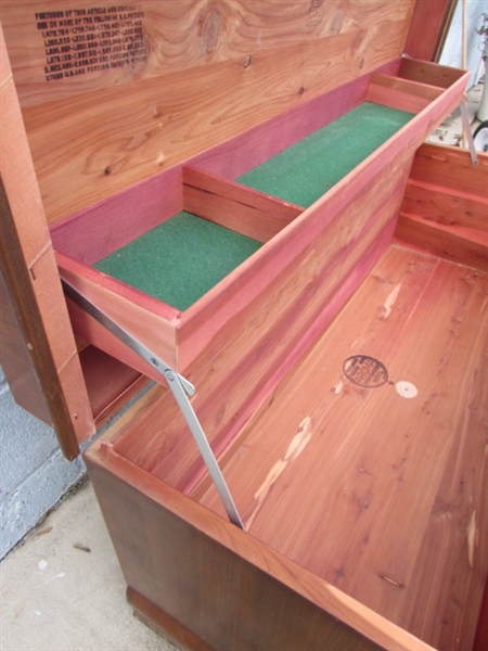 VINTAGE LANE WATERFALL CEDAR CHEST