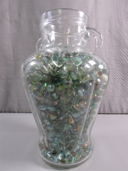 LARGE GLASS JAR OF MARBLES