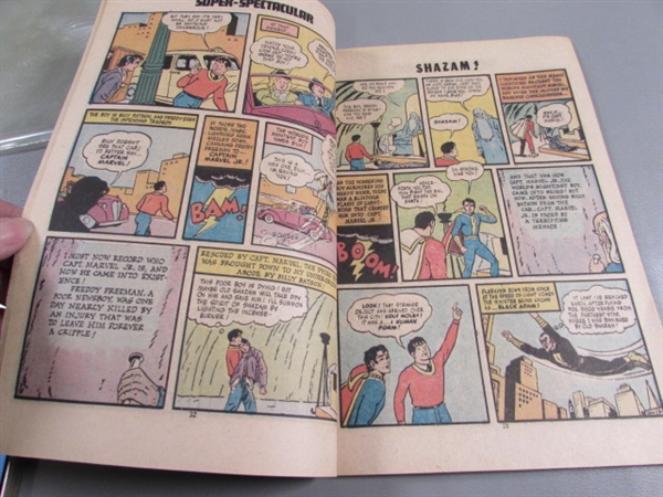 3 ISSUES OF SHAZAM! COMIC BOOKS FROM THE 1970'S