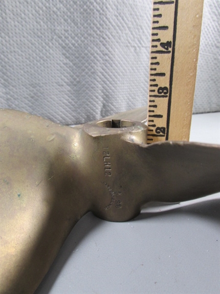 SOLID BRASS PROPELLER PAPERWEIGHT