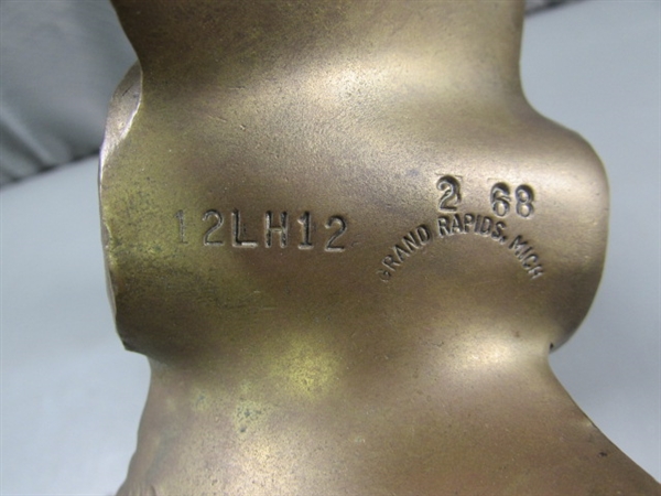 SOLID BRASS PROPELLER PAPERWEIGHT