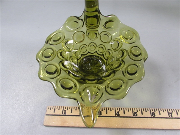 ART GLASS PITCHER/BUD VASE, PEARS, SQUASH & PRESSED GLASS SWAN CANDY DISH