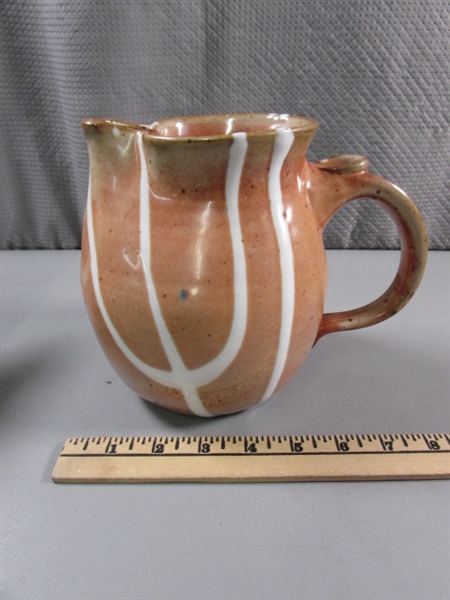 PAIR OF POTTERY PITCHERS