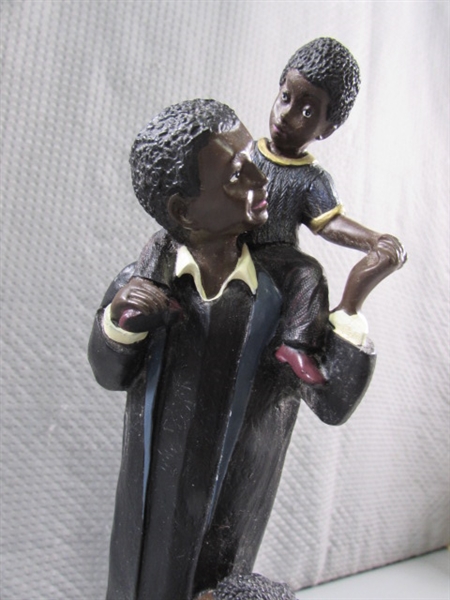 FATHER & CHILDREN PENCIL STATUE/FIGURINE (RESIN)