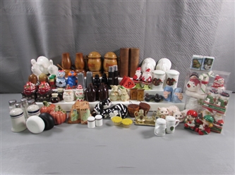 LARGE COLLECTION OF SALT & PEPPER SHAKERS