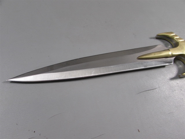 NEW DAGGER W/BONE HANDLE ACCENTS & LEATHER SHEATH