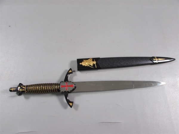 NEW 8' DAGGER WITH SHEATH