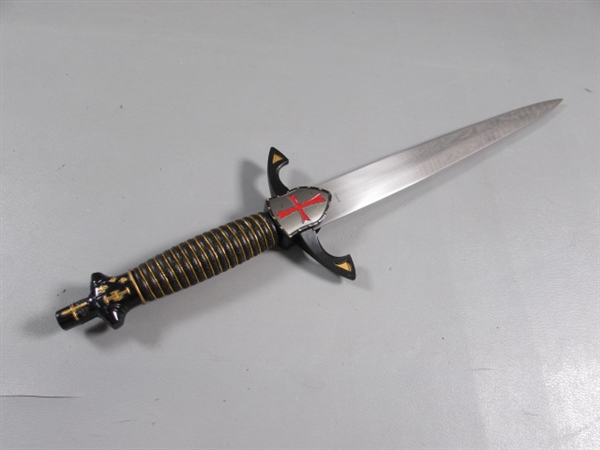 NEW 8' DAGGER WITH SHEATH