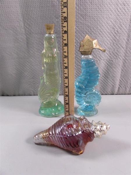 VINTAGE MERMAID, SEAHORSE & SHELL AVON COLLECTIBLE BOTTLES - ALL ARE FULL