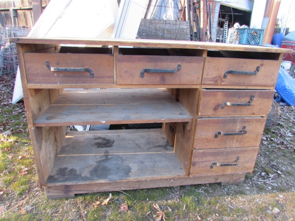 SOLID WOOD WORKBENCH W/DRAWERS & SHELVES